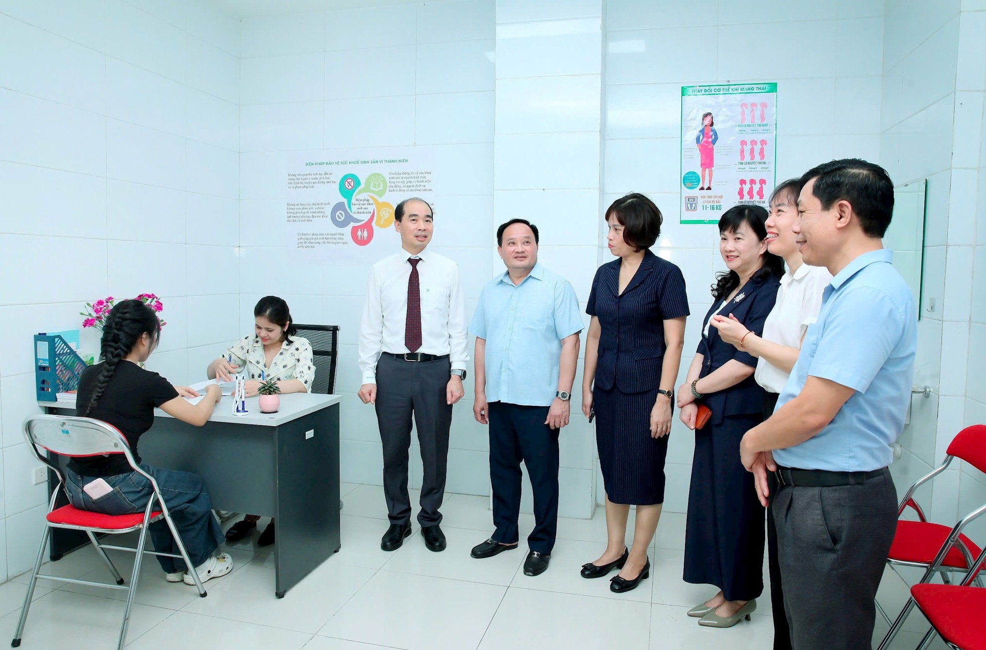 Phường Bạch Mai hướng tới cộng đồng khỏe mạnh, văn minh, phát triển bền vững- Ảnh 1.