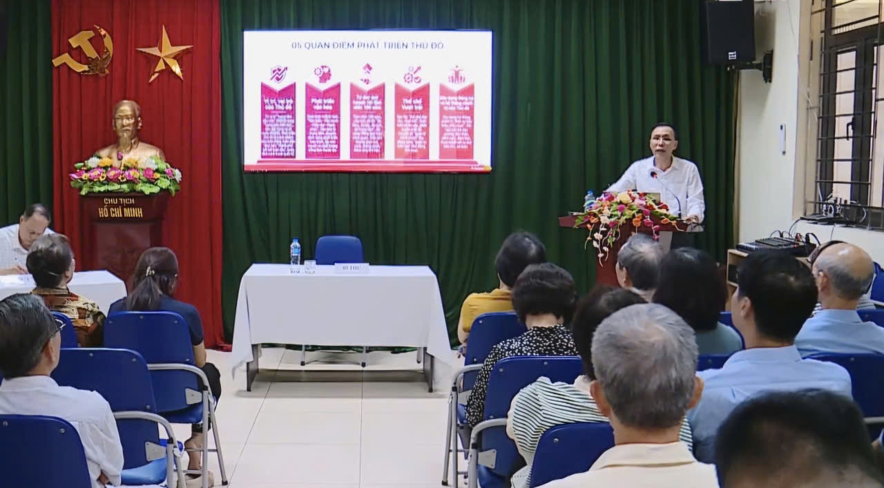 Phường Bạch Mai đẩy mạnh ứng dụng công nghệ số, đưa nghị quyết vào cuộc sống- Ảnh 1.