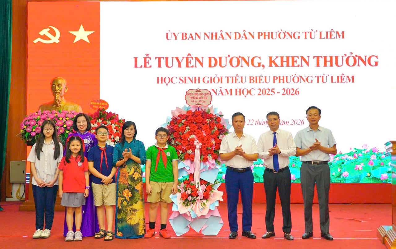 Phường Từ Liêm tạo đột phá trong giáo dục từ chuyển đổi số và trường học hạnh phúc- Ảnh 1.