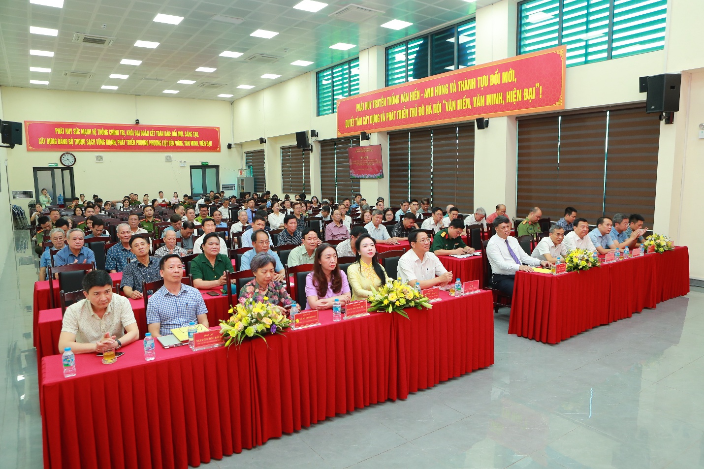 Phường Phương Liệt cập nhật văn bản mới về công tác dân tộc, tôn giáo đến đội ngũ cán bộ cơ sở- Ảnh 1.