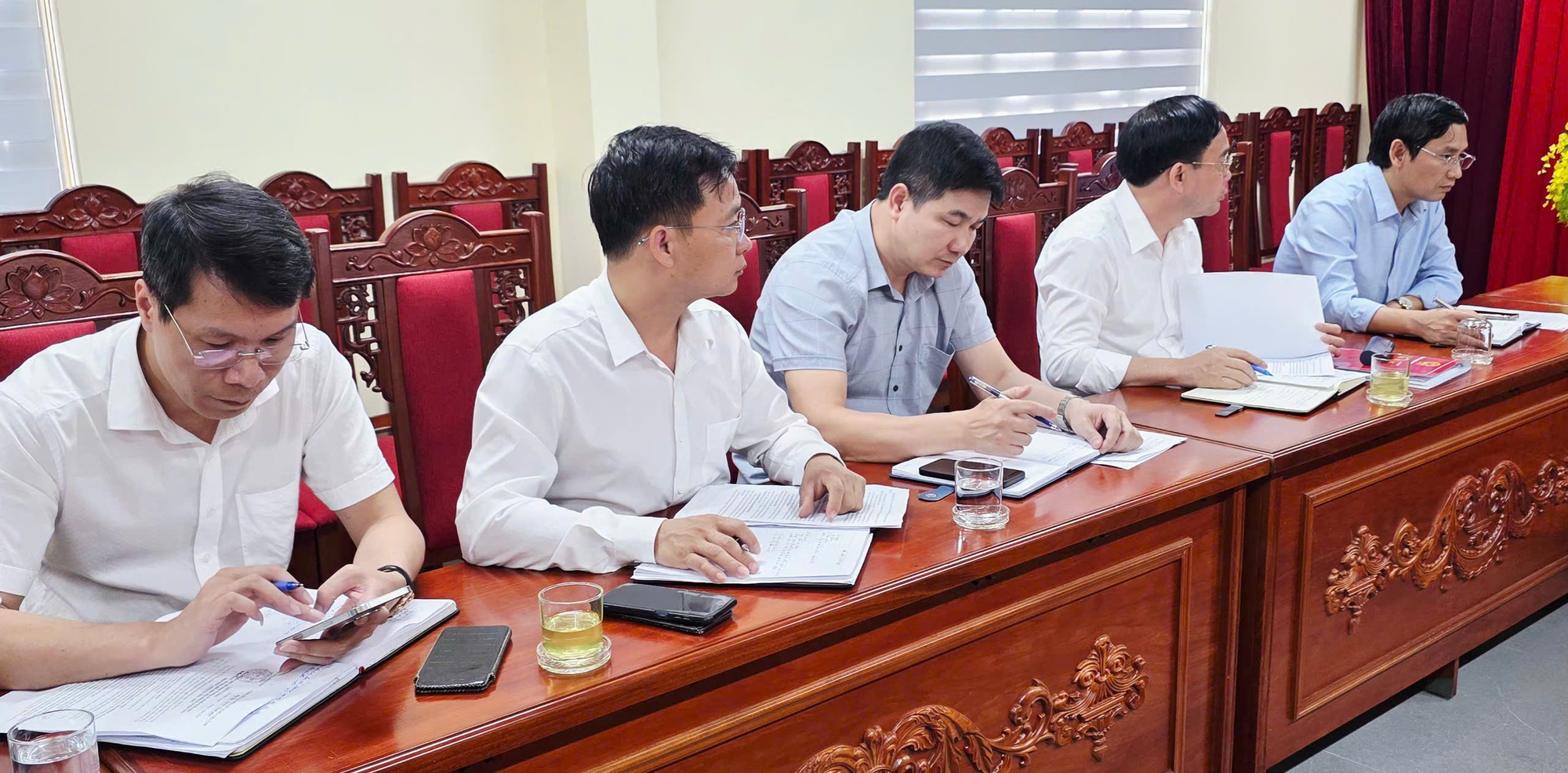 THƯỜNG TRỰC HĐND XÃ HÁT MÔN HỌP LIÊN TỊCH THỐNG NHẤT NỘI DUNG, CHƯƠNG TRÌNH THỜI GIAN TỔ CHỨC KỲ HỌP THỨ 2 ( KỲ HỌP THƯỜNG LỆ GIỮA NĂM 2026)- Ảnh 2.