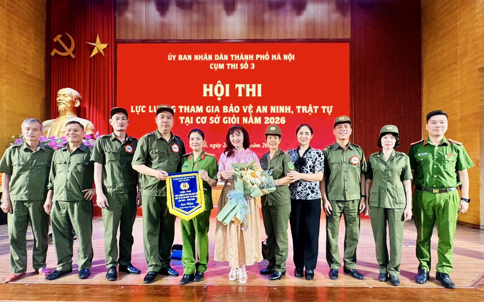 Đội tuyển lực lượng bảo vệ ANTT cơ sở phường Ngọc Hà đạt giải “Phần thi xử lý ấn tượng nhất”