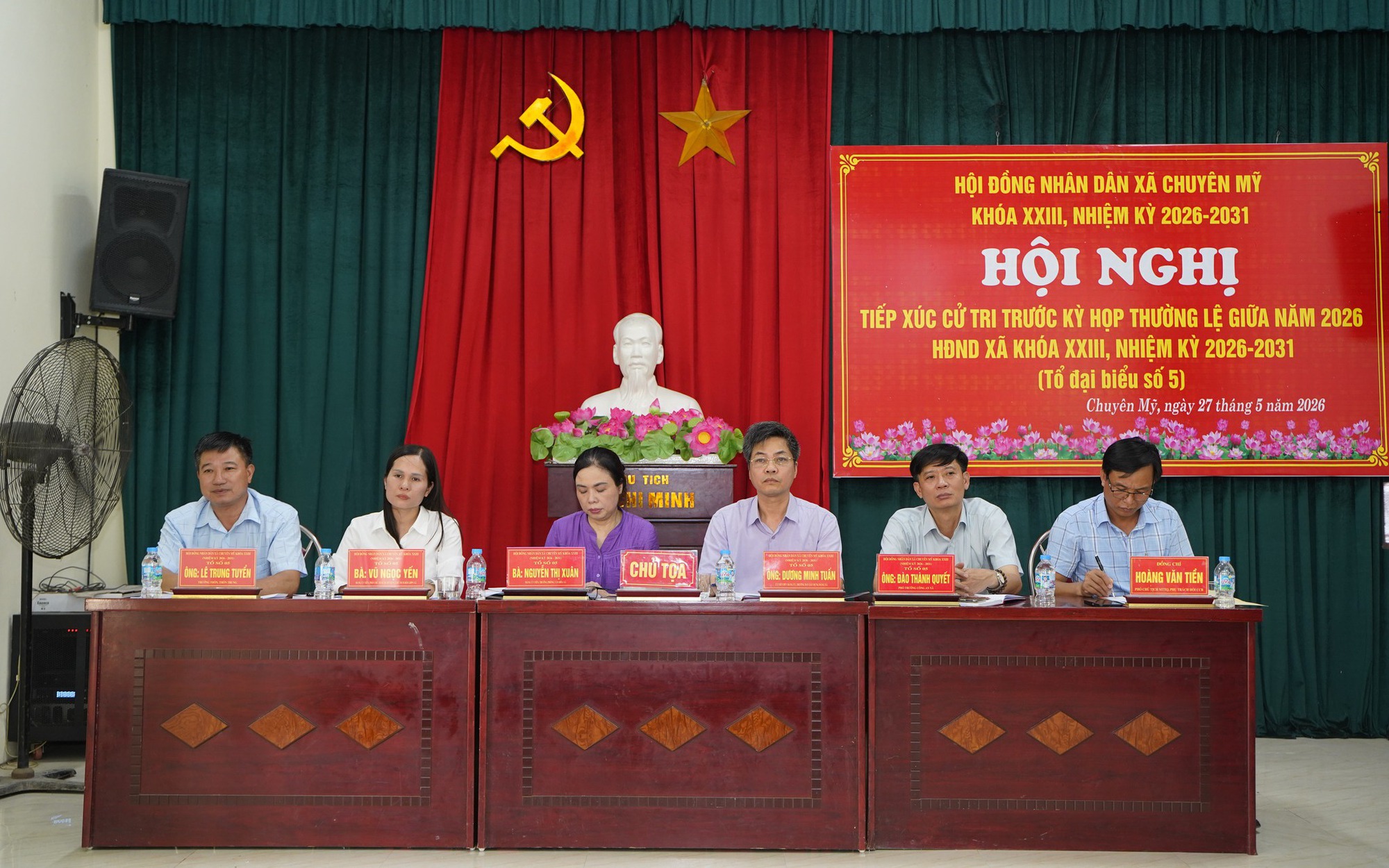 Tổ đại biểu số 5 tiếp xúc cử tri 8 thôn khu vực Châu Can