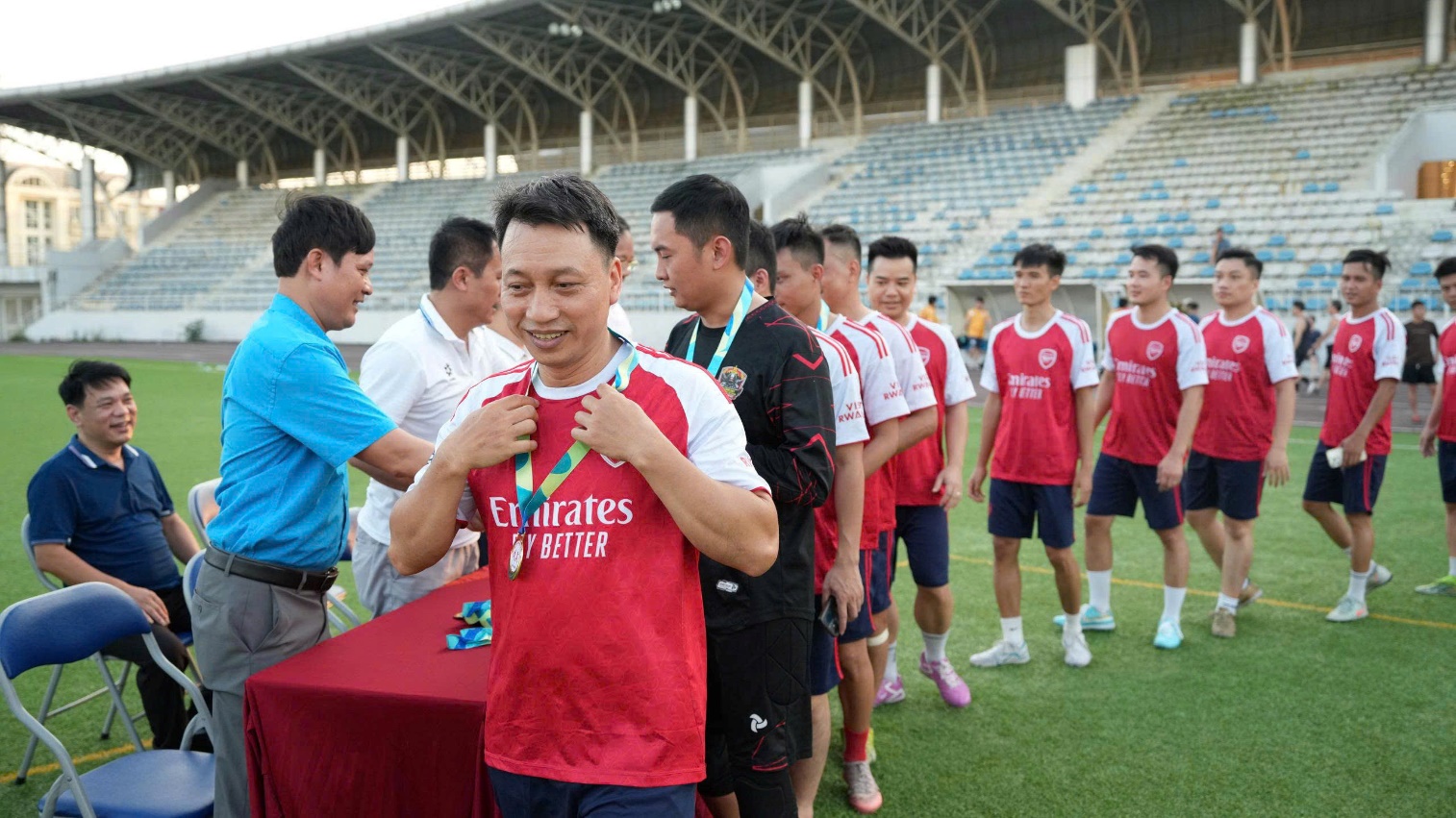 Bế mạc Giải bóng đá nam Công đoàn xã Hoài Đức lần thứ I năm 2026- Ảnh 4.