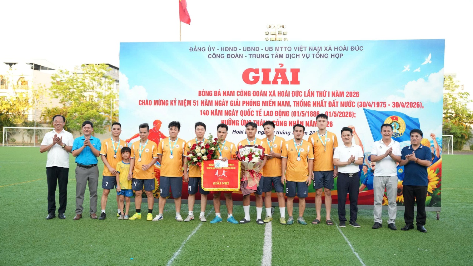 Bế mạc Giải bóng đá nam Công đoàn xã Hoài Đức lần thứ I năm 2026- Ảnh 6.