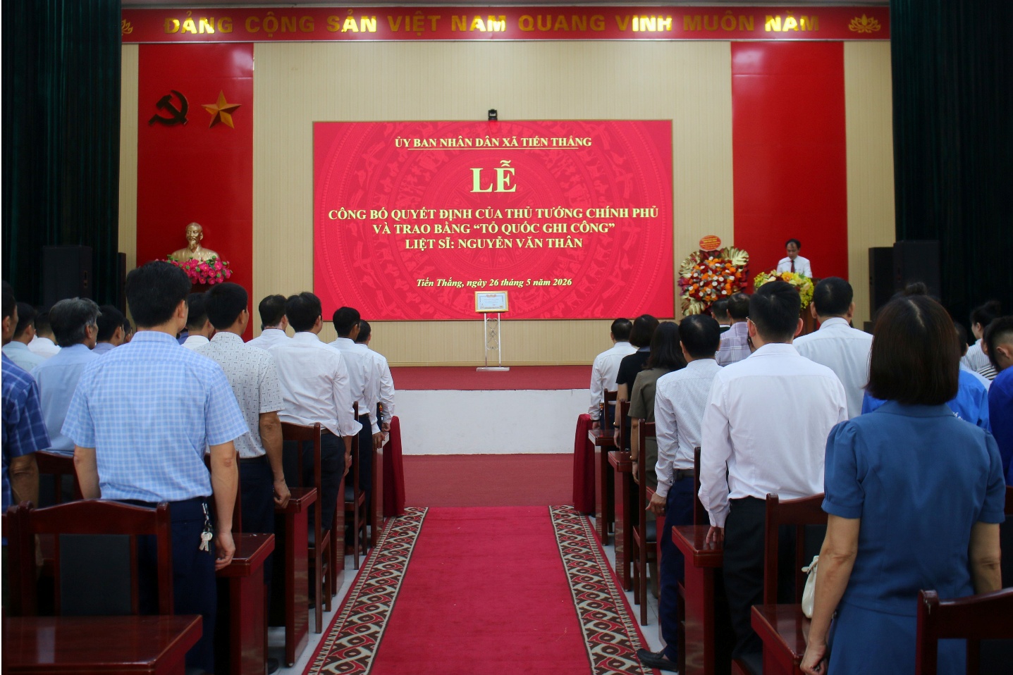 UBND xã Tiến Thắng tổ chức Lễ công bố Quyết định của Thủ tướng Chính phủ và trao Bằng “Tổ quốc ghi công” cho gia đình liệt sĩ Nguyễn Văn Thân- Ảnh 1.