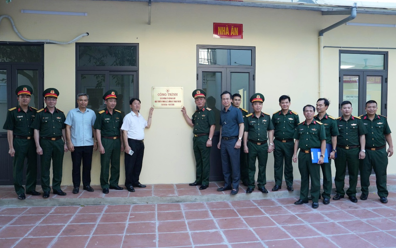 BCH Quân sự xã Thuận An khánh thành công trình chào mừng kỷ niệm 80 năm Ngày truyền thống lực lượng vũ trang Thủ đô (19/10/1946- 19/10/2026)