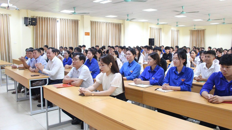 Quảng Bị có 22 em học sinh Trường THPT Chúc Động tham gia lớp bồi dưỡng nhận thức về Đảng cho học sinh THPT năm 2026- Ảnh 1.