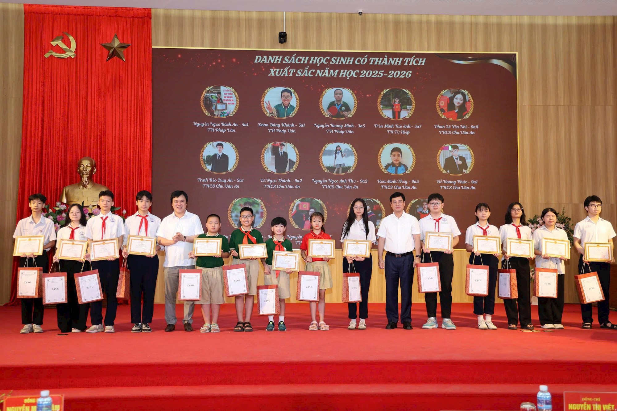 UBND phường Yên Sở tổ chức Lễ phát động Tháng hành động vì trẻ em và khai mạc hè năm 2026 với chủ đề “Trẻ em hạnh phúc, an toàn, vững bước trong kỷ nguyên số”- Ảnh 4.