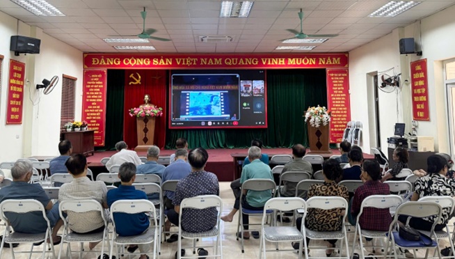 Ban Thường vụ Đảng ủy xã Hoài Đức tổ chức hội nghị nghiên cứu, học tập, triển khai thực hiện Nghị quyết số 02 của Bộ Chính trị và Chương trình hành động của Ban Thường vụ Thành ủy- Ảnh 12.