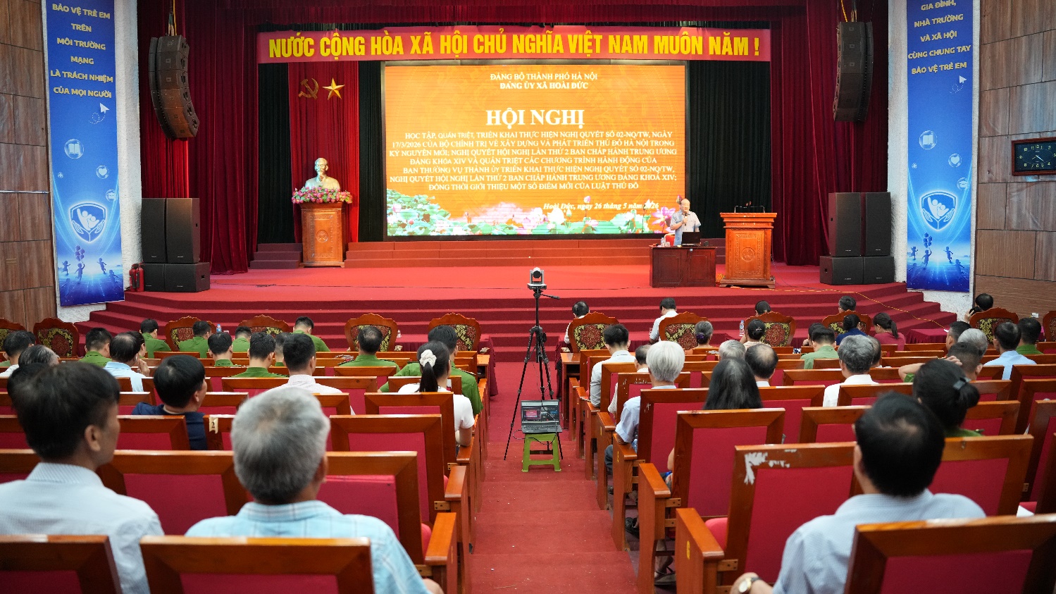 Ban Thường vụ Đảng ủy xã Hoài Đức tổ chức hội nghị nghiên cứu, học tập, triển khai thực hiện Nghị quyết số 02 của Bộ Chính trị và Chương trình hành động của Ban Thường vụ Thành ủy- Ảnh 1.