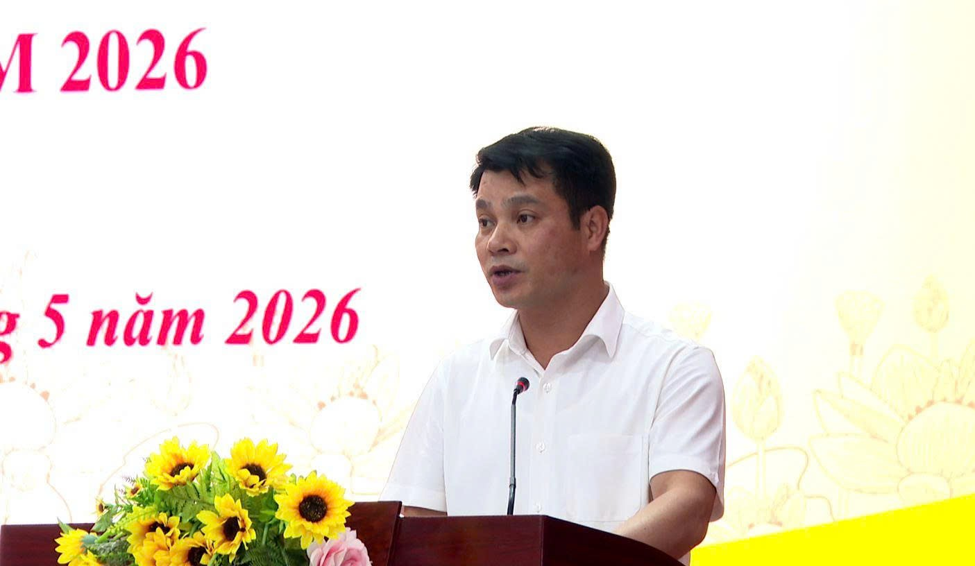 Đảng ủy xã Hát Môn: Giao ban với Bí thư các chi, đảng bộ trực thuộc và Trưởng các thôn dân cư tháng 5/2026; triển khai phương hướng, nhiệm vụ trọng tâm tháng 6/2026- Ảnh 3.