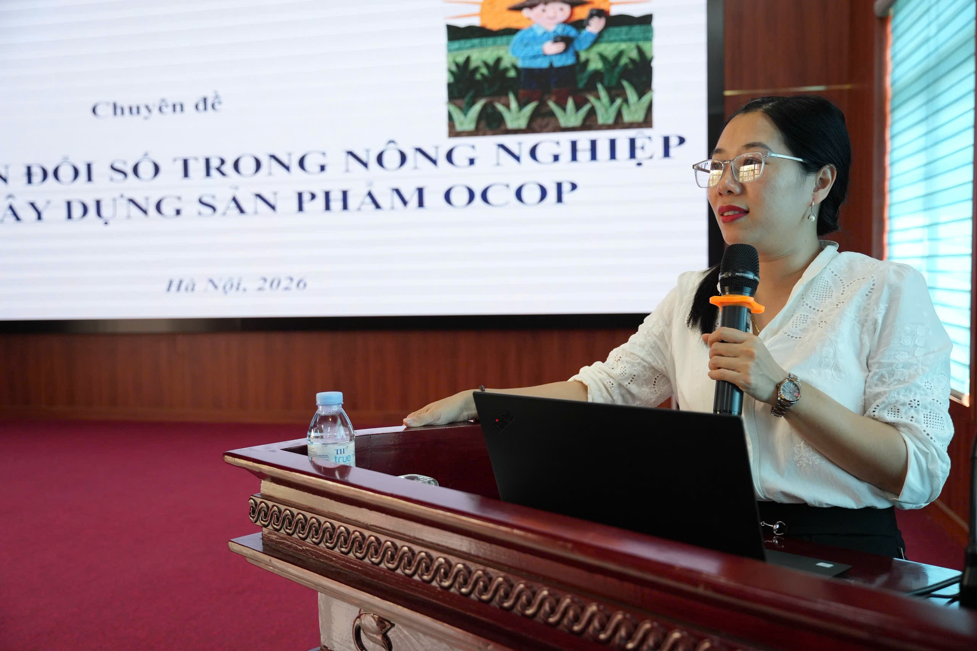 150 đại biểu xã Đan Phượng tham gia lớp tập huấn ứng dụng công nghệ số trong công tác Hội Nông dân.- Ảnh 3.