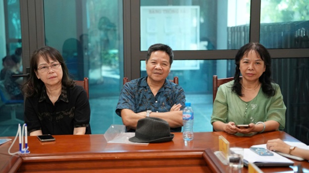 Đồng chí Nguyễn Thanh Bình - Bí thư Đảng uỷ, Chủ tịch HĐND xã chủ trì phiên tiếp công dân tháng 5- Ảnh 6.