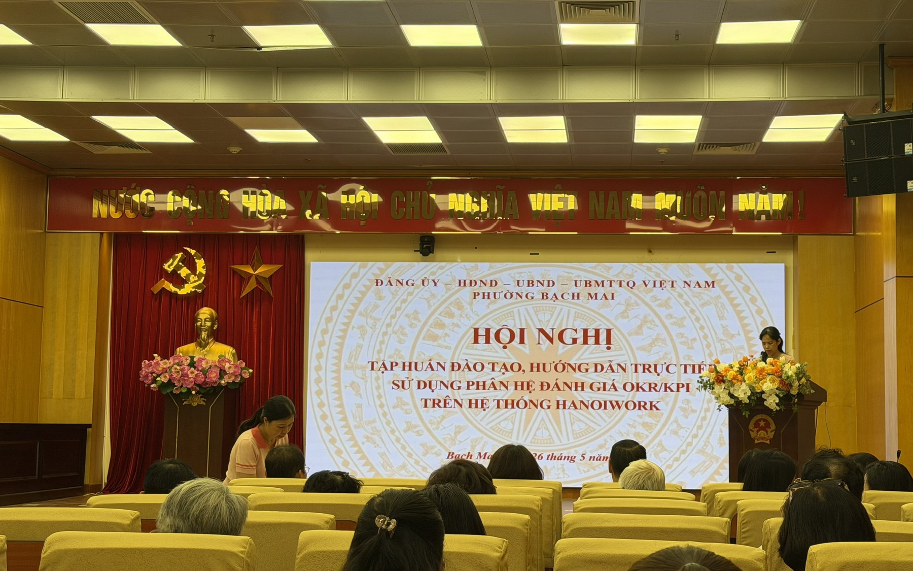 Phường Bạch Mai tổ chức Hội nghị tập huấn đào tạo, hướng dẫn trực tiếp sử dụng phân hệ đánh giá OKR/KPI trên hệ thông HanoiWork