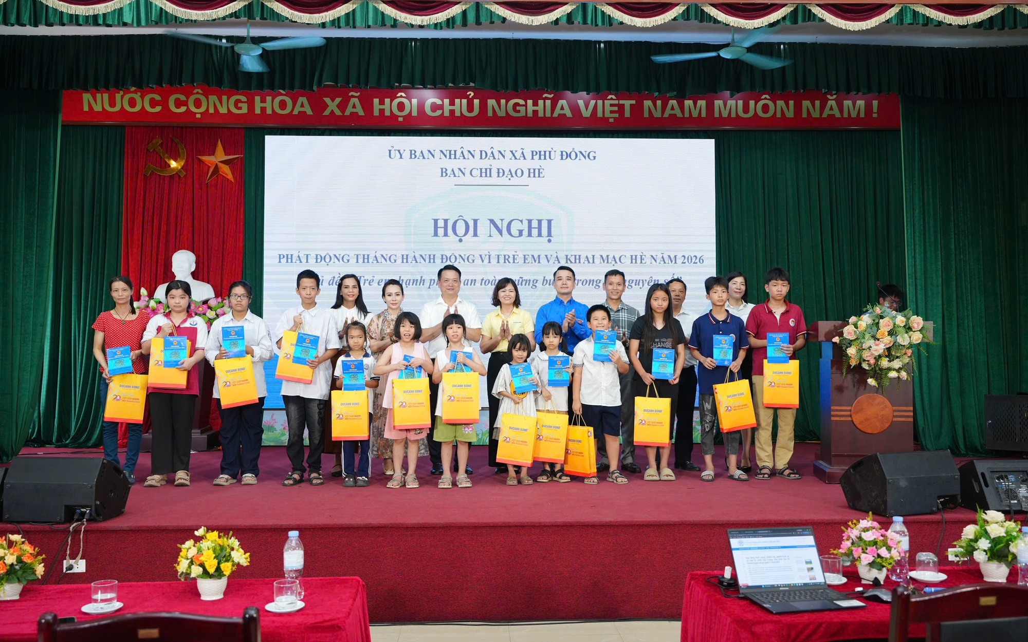 UBND xã Phù Đổng phát động Tháng hành động vì trẻ em