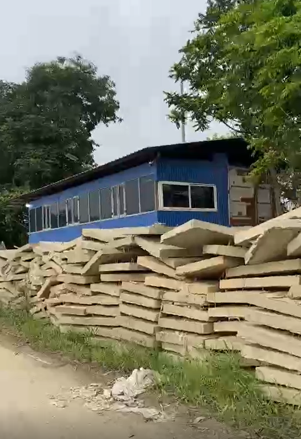 TĂNG CƯỜNG QUẢN LÝ, XỬ LÝ VI PHẠM BẾN BÃI TRÊN ĐỊA BÀN XÃ TRUNG GIÃ- Ảnh 2.