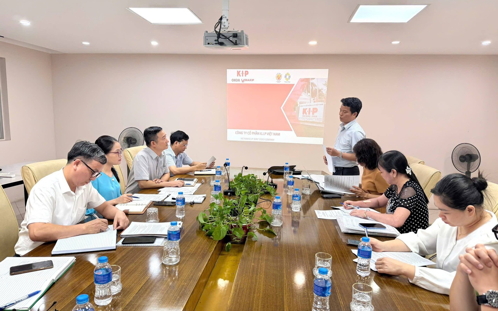 Phường Tùng Thiện tăng cường kiểm tra công tác an toàn vệ sinh lao động, phòng chống cháy nổ tại doanh nghiệp