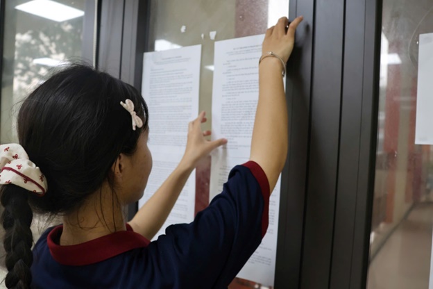 Đồng chí Nguyễn Huy Hoàng - Chủ tịch UBND xã Hoài Đức kiểm tra tại các điểm thi vào lớp 10 - Sẵn sàng mọi điều kiện tốt nhất cho các sĩ tử!- Ảnh 4.