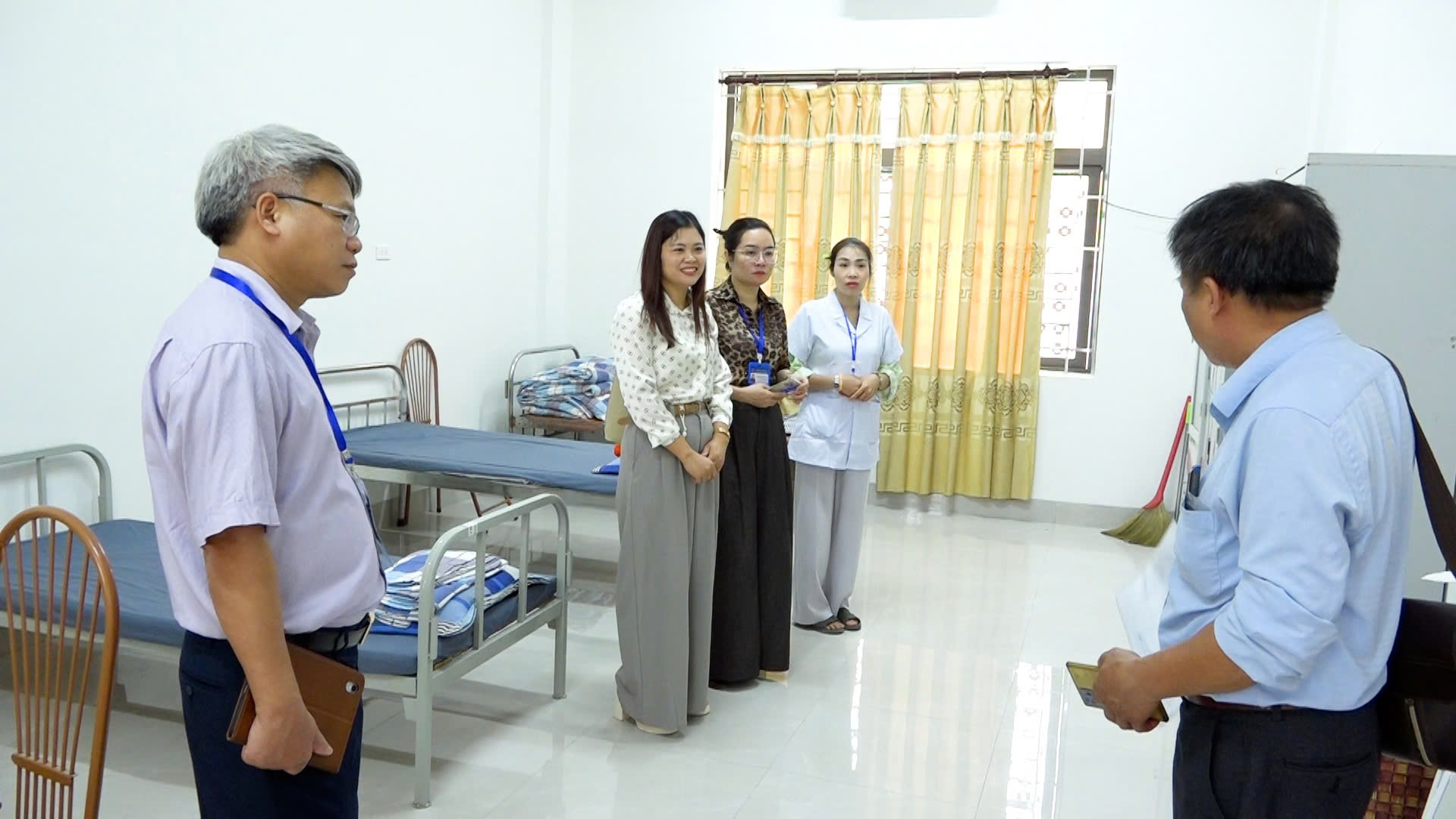 Xã Hồng Sơn rà soát toàn diện công tác chuẩn bị kỳ thi vào lớp 10- Ảnh 5.