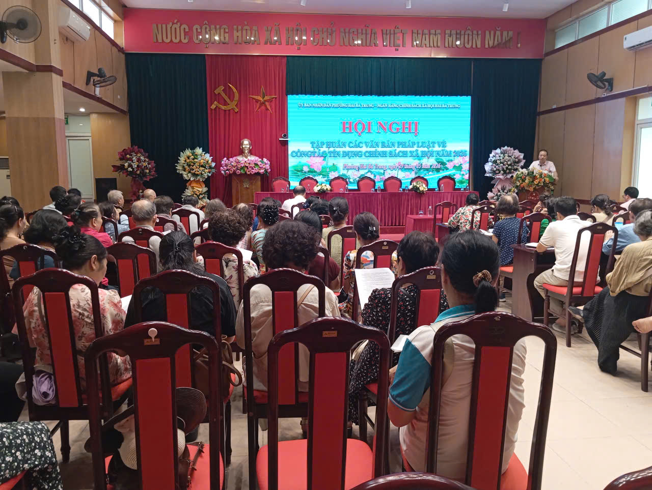 Phường Hai Bà Trưng tập huấn các văn bản pháp luật về công tác tín dụng chính sách xã hội năm 2026- Ảnh 4.