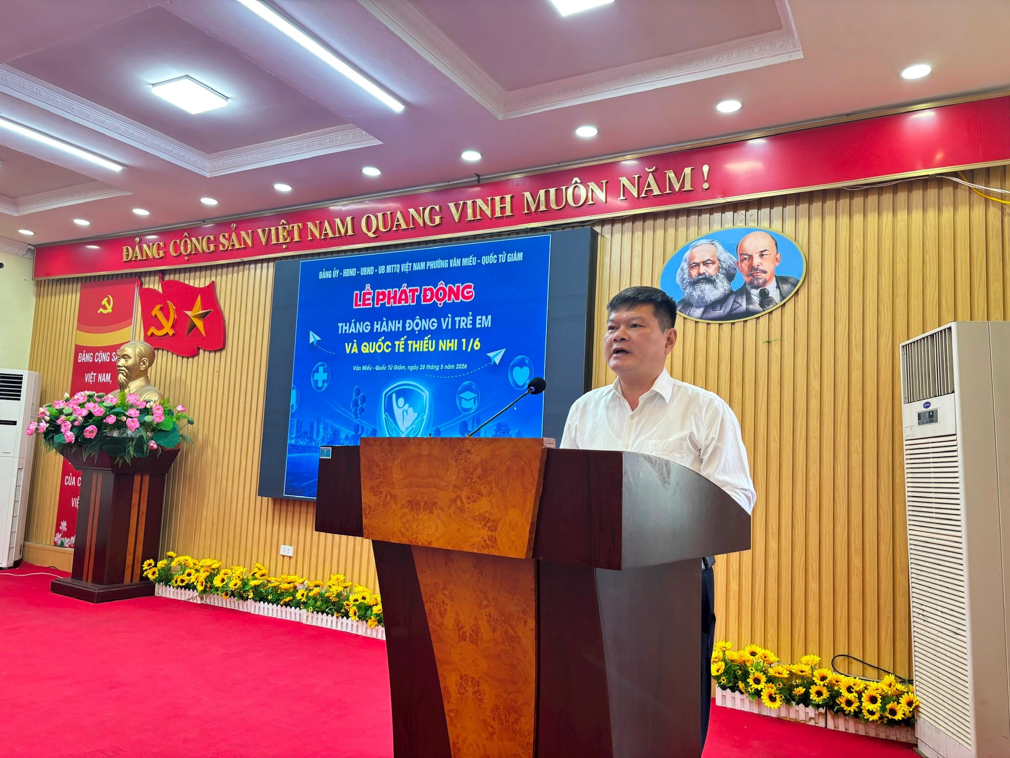 Phường Văn Miếu - Quốc Tử Giám chung tay chăm lo cho trẻ em có hoàn cảnh khó khăn- Ảnh 2.