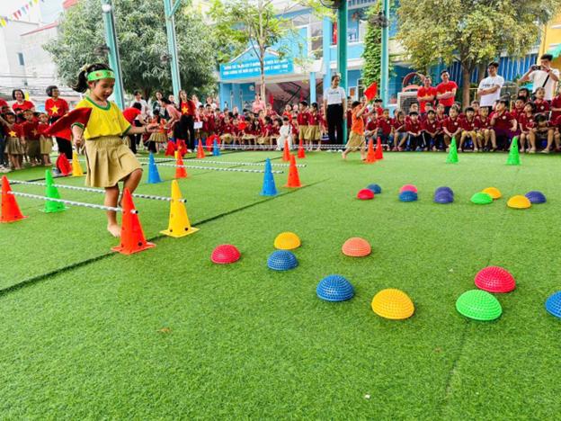 Đông Ngạc dành nhiều sự quan tâm, chăm lo cho công tác chăm sóc, giáo dục và bảo vệ trẻ em- Ảnh 5.