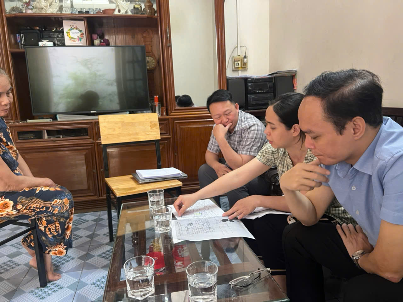 Phường Yên Hòa: "Xuyên lễ" đẩy nhanh tiến độ giải phóng mặt bằng Vành đai 2,5- Ảnh 2.