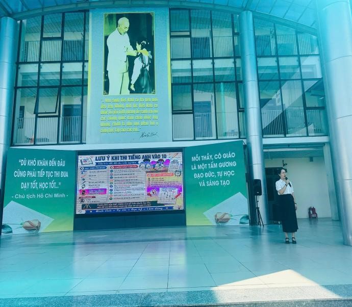 Sẵn sàng hành trang vào lớp 10: Trường THCS Linh Đàm phổ biến quy chế và đồng hành cùng sĩ tử lớp 9- Ảnh 7.
