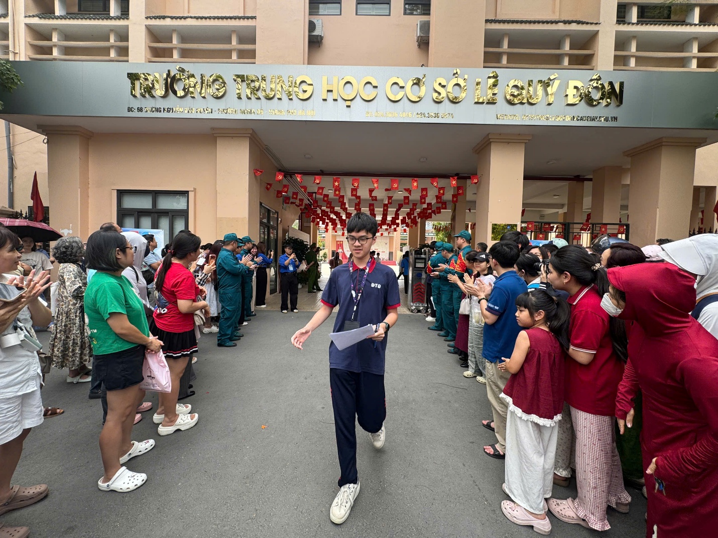 BAN CHỈ HUY QUÂN SỰ PHƯỜNG NGHĨA ĐÔ TÍCH CỰC THAM GIA TIẾP SỨC KỲ THI TUYỂN SINH VÀO LỚP 10 NĂM 2026- Ảnh 2.