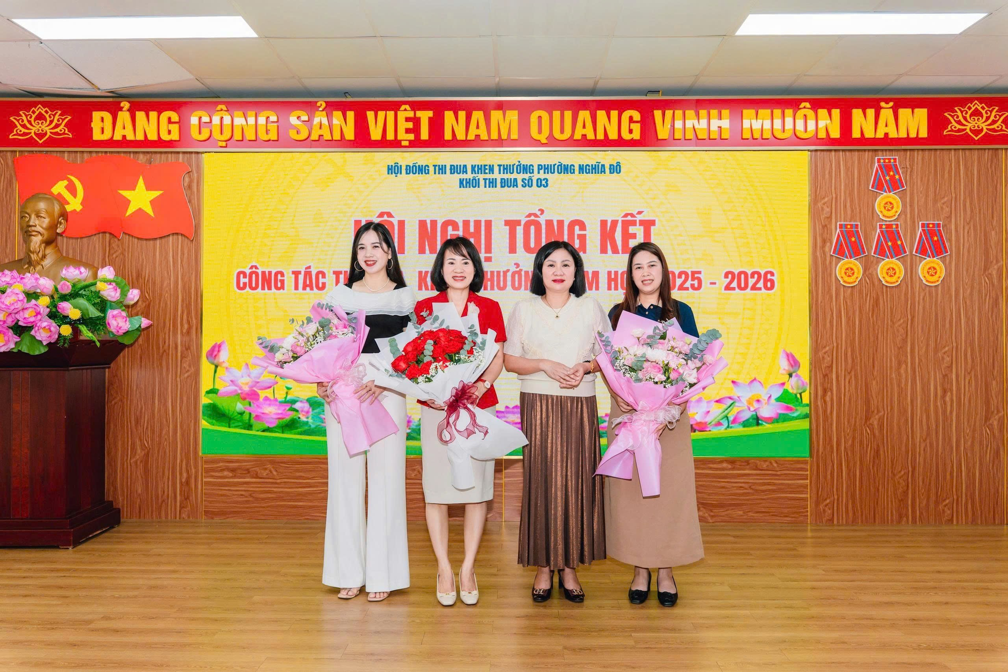 HỘI NGHỊ XÉT THI ĐUA KHEN THƯỞNG KHỐI TRƯỜNG HỌC NĂM HỌC 2025 – 2026- Ảnh 4.