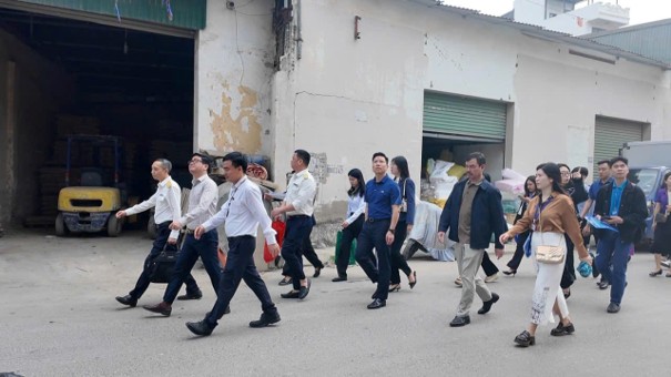 Ra quân triển khai “Tháng cao điểm đồng hành hỗ trợ Hộ, cá nhân kinh doanh tuân thủ chính sách pháp luật thuế mới” – Điểm sáng trong cải cách thủ tục hành chính xã An Khánh- Ảnh 2.