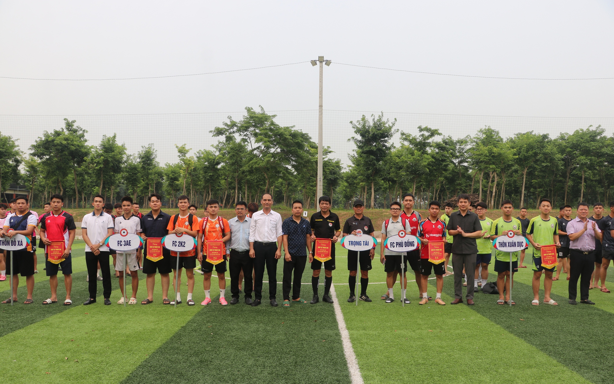 Khai mạc Giải bóng đá xã Phù Đổng năm 2026