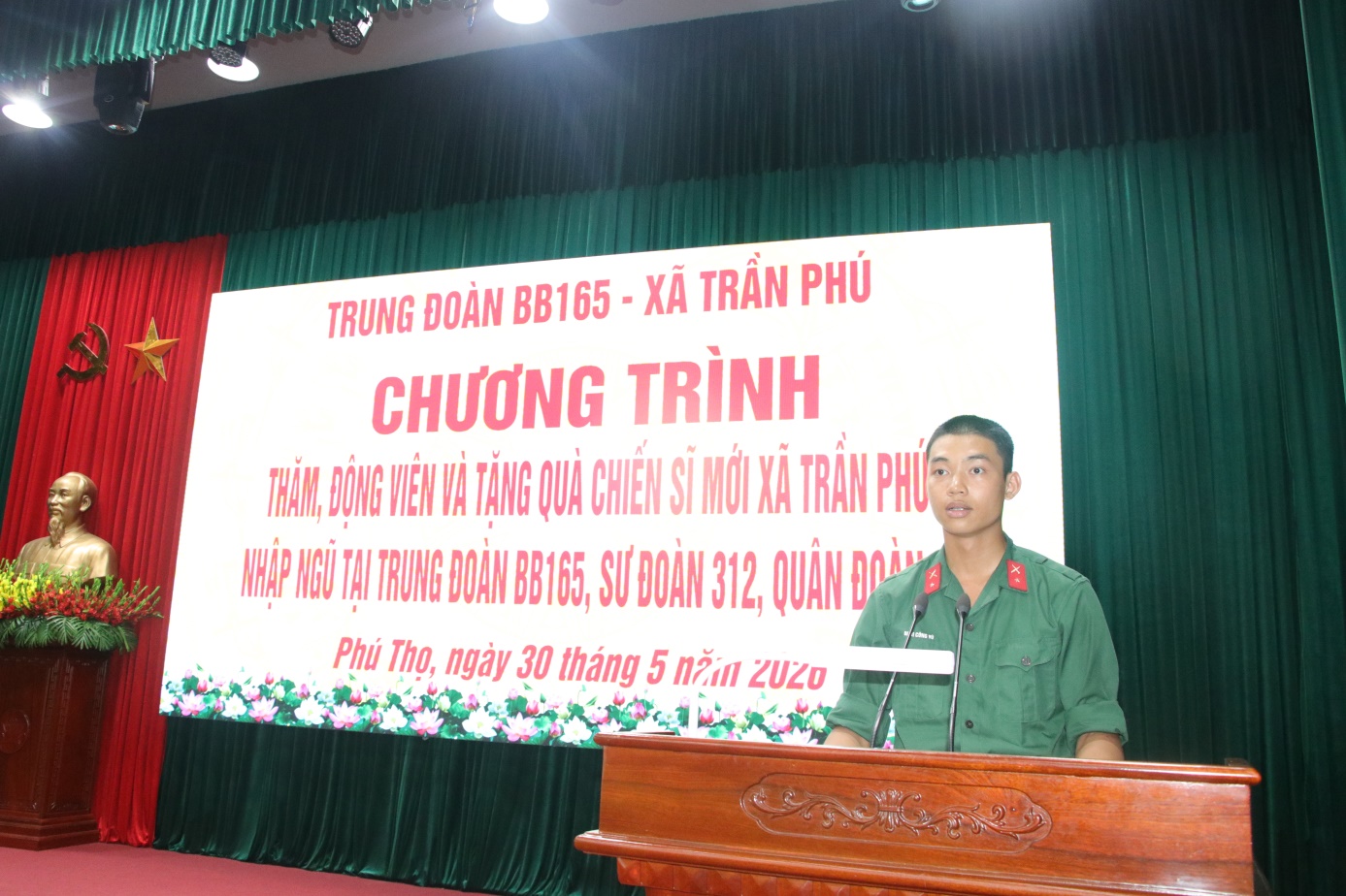 Trần Phú tổ chức gặp mặt, động viên chiến sỹ mới đang huấn luyện tại Trung đoàn 165- Ảnh 5.