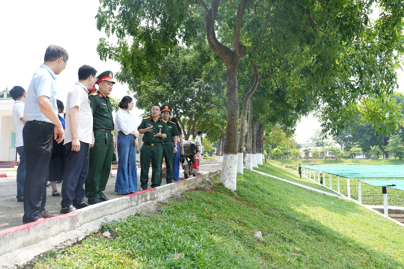 Xã Thuận An thăm, động viên tân binh nhập ngũ năm 2026- Ảnh 10.