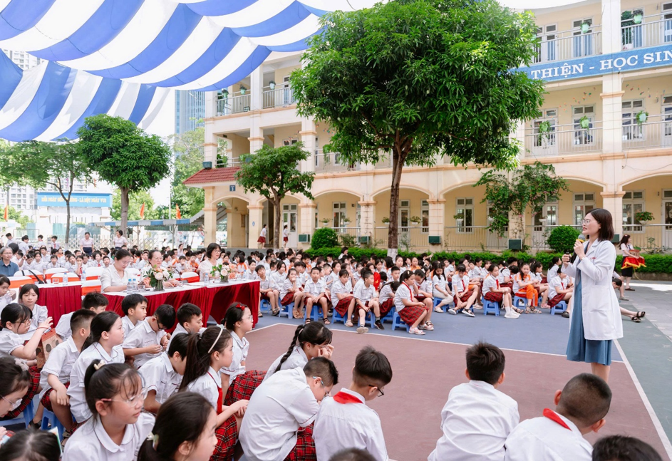 Phường Yên Hòa tổ chức tuyên truyền phòng, chống tai nạn thương tích cho học sinh tiểu học- Ảnh 3.