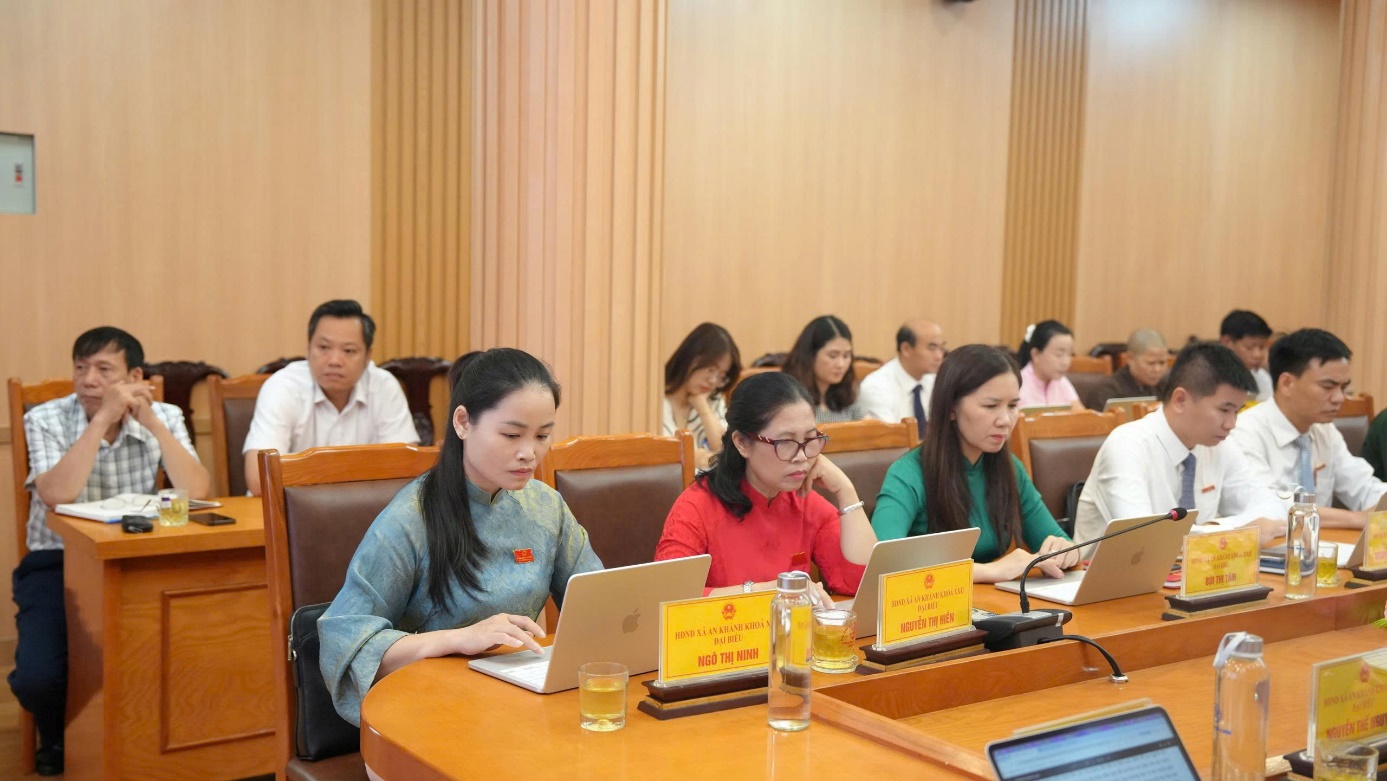 Kỳ họp thứ hai (kỳ họp chuyên đề) Hội đồng nhân dân xã An Khánh khóa XXII nhiệm kỳ 2026 - 2031- Ảnh 3.