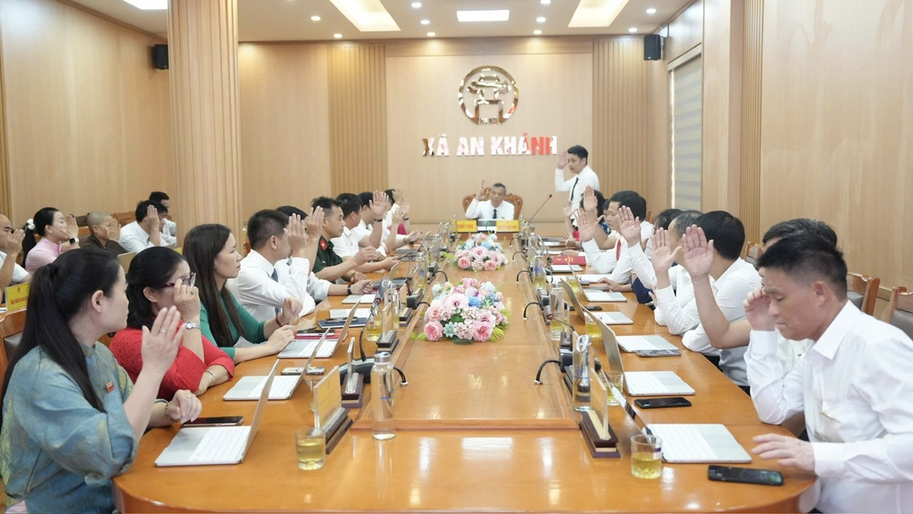 Kỳ họp thứ hai (kỳ họp chuyên đề) Hội đồng nhân dân xã An Khánh khóa XXII nhiệm kỳ 2026 - 2031- Ảnh 12.