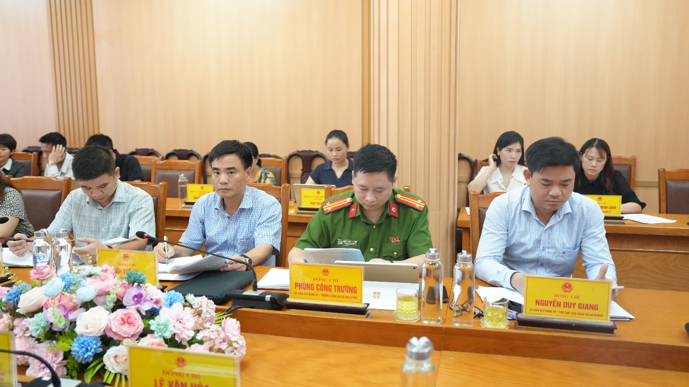 Thường trực HĐND xã An Khánh&nbsp;tổ chức phiên giải trình về công tác quản lý, khai thác chợ, các điểm chợ gắn với thực hiện Chỉ thị số 05 của Ban Thường vụ Đảng ủy xã- Ảnh 2.