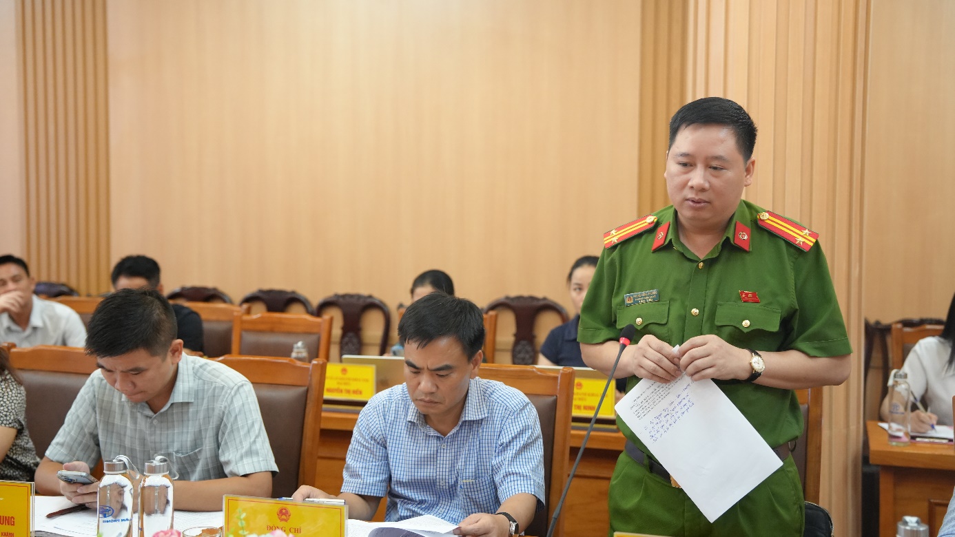 Thường trực HĐND xã An Khánh&nbsp;tổ chức phiên giải trình về công tác quản lý, khai thác chợ, các điểm chợ gắn với thực hiện Chỉ thị số 05 của Ban Thường vụ Đảng ủy xã- Ảnh 8.
