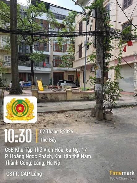 Phường Láng ra quân xử lý tình trạng Ô tô đỗ sai qui định.- Ảnh 4.