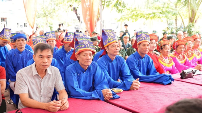 Lễ đón nhận bằng xếp hạng di tích cấp Thành phố Quán Tổng và Đình thôn Nhuệ- Ảnh 14.
