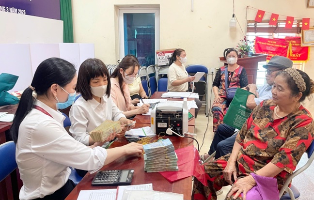 Hoài Đức chi trả tiền bồi thường, hỗ trợ cho các hộ dân có đất thu hồi thực hiện dự án- Ảnh 5.