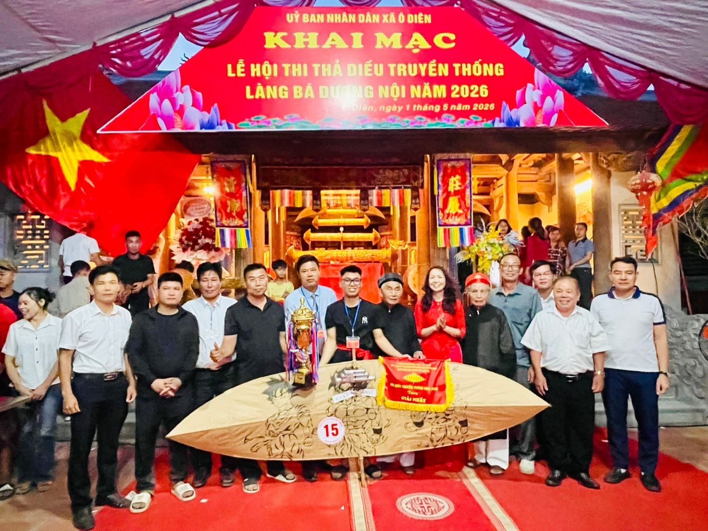 Hội thi thả diều truyền thống Làng Bá Dương Nội - Nét đẹp văn hóa của vùng châu thổ Sông hồng- Ảnh 4.