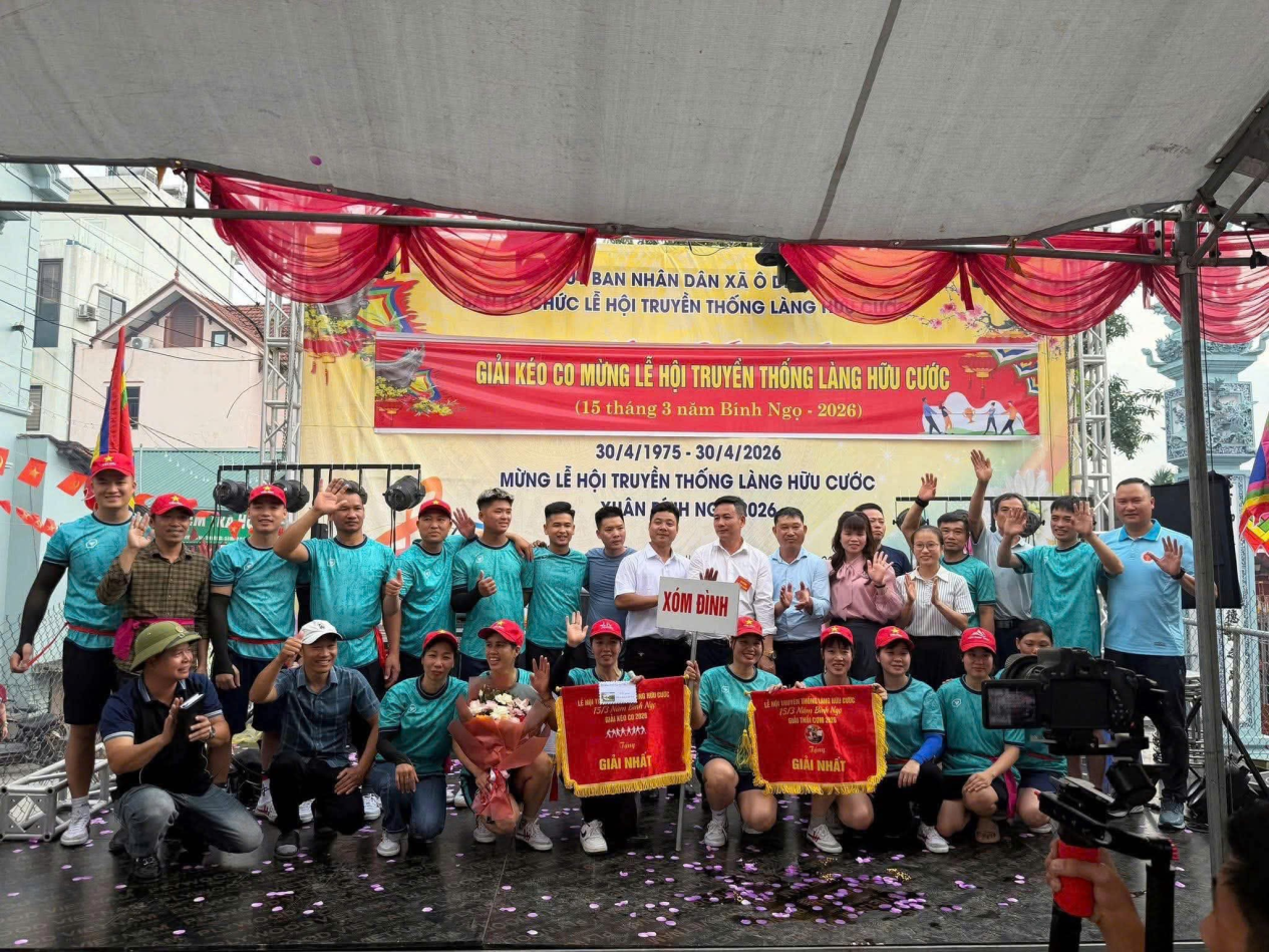 Ban tổ chức lễ hội Đình Làng Hữu Cước tổ chức giải kéo co chào mừng lễ hội Làng- Ảnh 2.