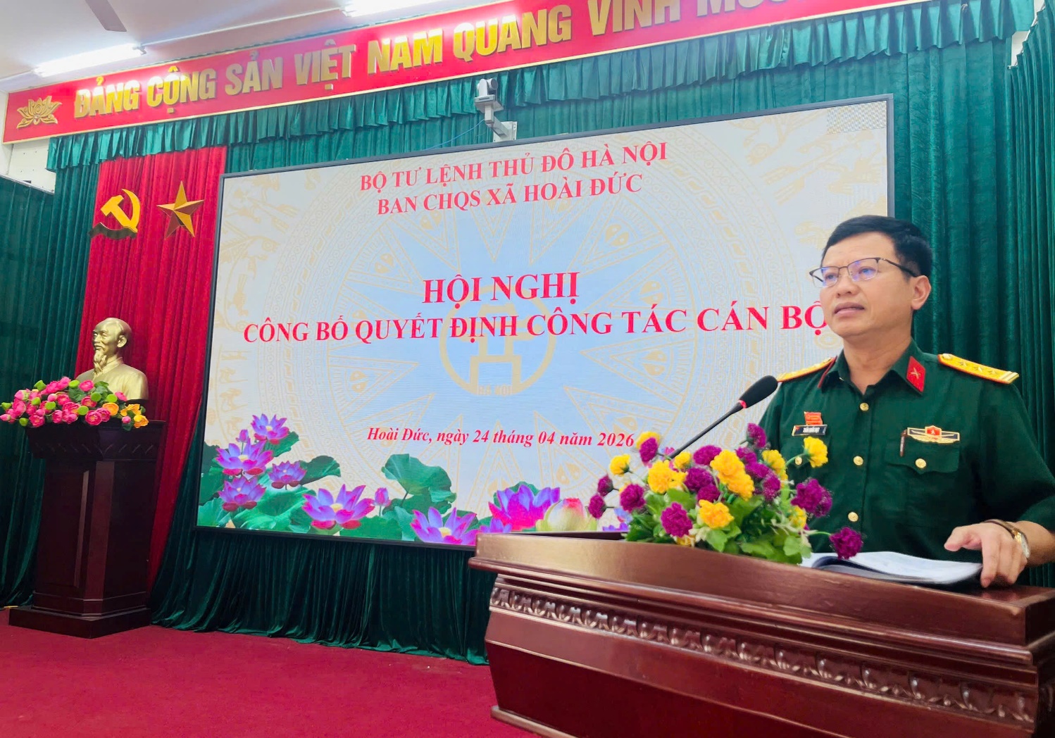 Ban CHQS xã Hoài Đức trao Quyết định bổ nhiệm Tiểu đội trưởng Dân quân thường trực- Ảnh 2.