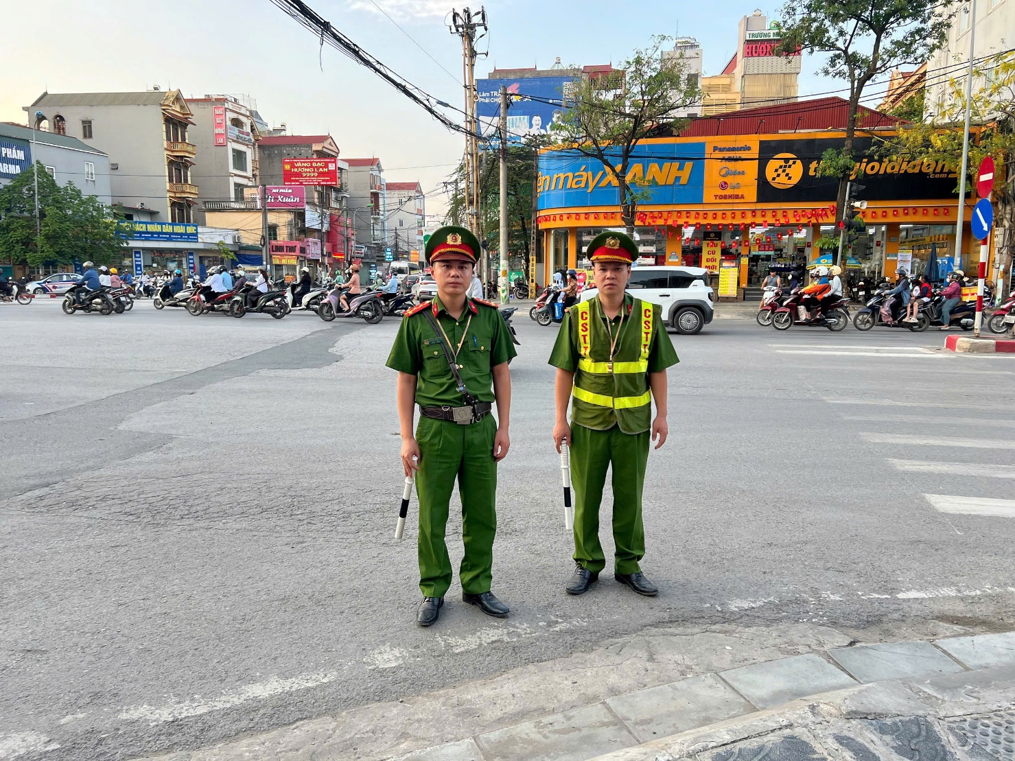 Kỳ nghỉ lễ 30/4 - 01/5 trên địa bàn xã Hoài Đức diễn ra an toàn, ổn định- Ảnh 6.