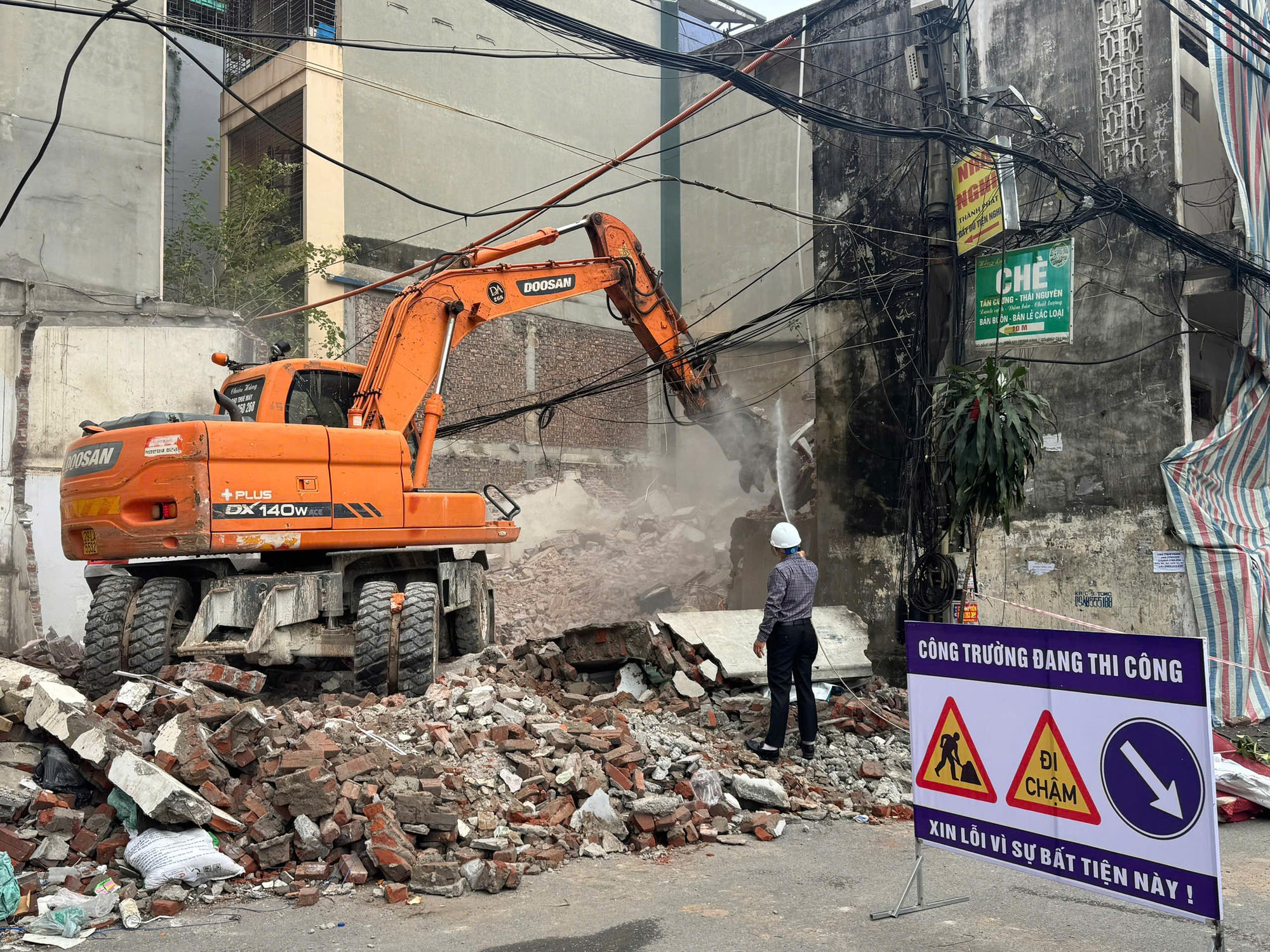 Phường Yên Hòa: Bàn giao hơn 13.500 m2 mặt bằng dự án Vành đai 2.5- Ảnh 3.
