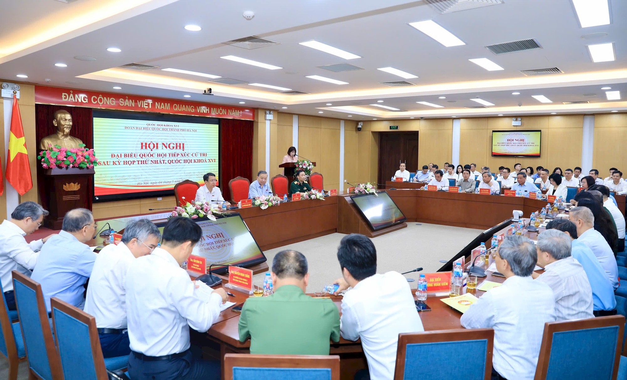 Tổng Bí thư, Chủ tịch nước Tô Lâm: Mỗi bước phát triển của Hà Nội có sức lan tỏa đối với cả nước- Ảnh 2.