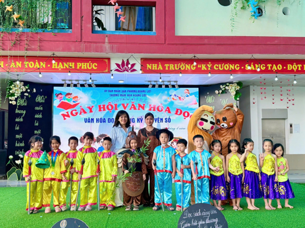 Trường Mầm non Hoàng Liệt tổ chức Ngày hội Văn hóa đọc năm 2026 Lan tỏa tri thức, nuôi dưỡng tâm hồn trong kỷ nguyên số
- Ảnh 1.